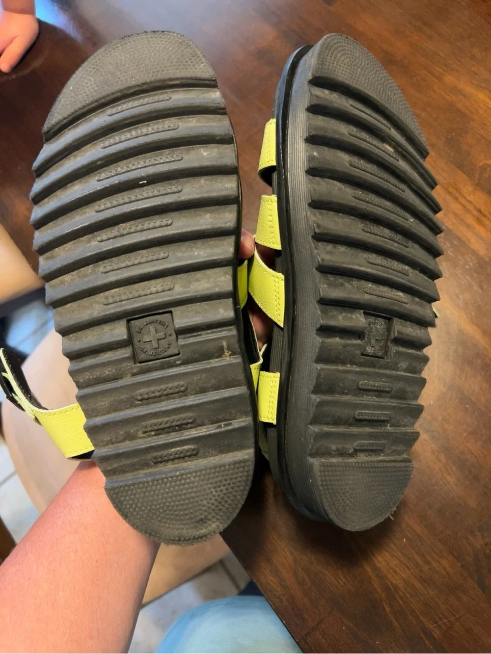 Dr. Martens Blaire Hydro Leather Platform Sandals Lime Green Women’s US 8 EU39